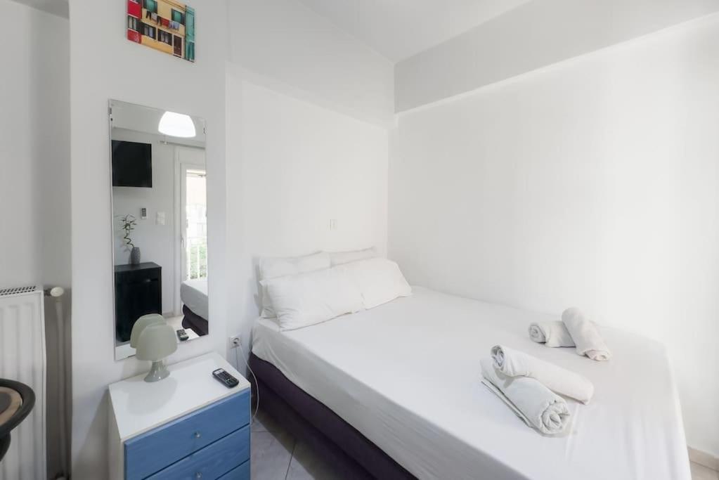 Apartament Pagrati Cozy Retreat Ateny Zewnętrze zdjęcie