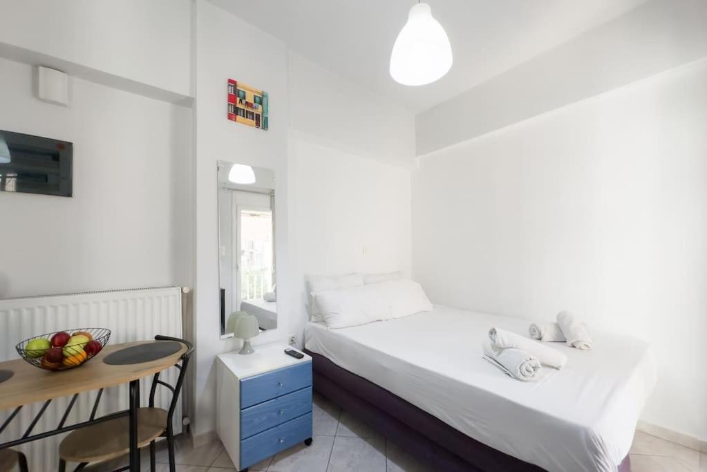 Apartament Pagrati Cozy Retreat Ateny Zewnętrze zdjęcie
