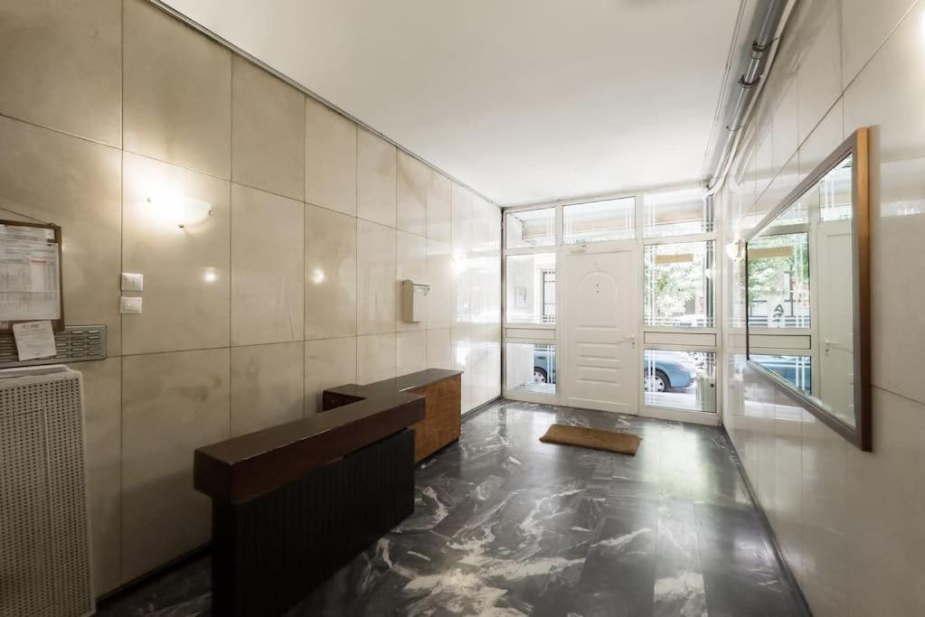 Apartament Pagrati Cozy Retreat Ateny Zewnętrze zdjęcie