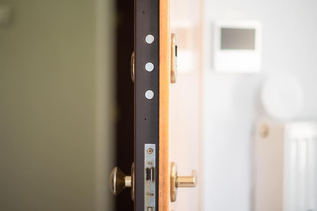 Apartament Pagrati Cozy Retreat Ateny Zewnętrze zdjęcie