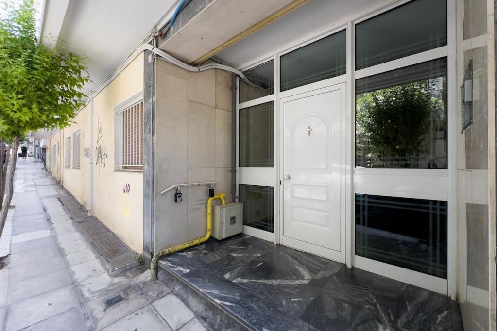 Apartament Pagrati Cozy Retreat Ateny Zewnętrze zdjęcie