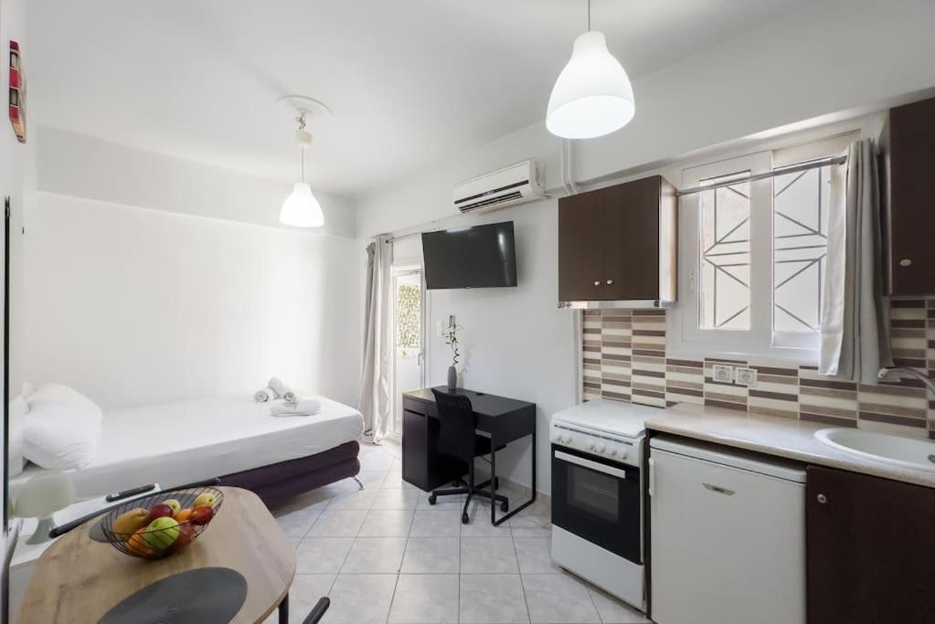 Apartament Pagrati Cozy Retreat Ateny Zewnętrze zdjęcie